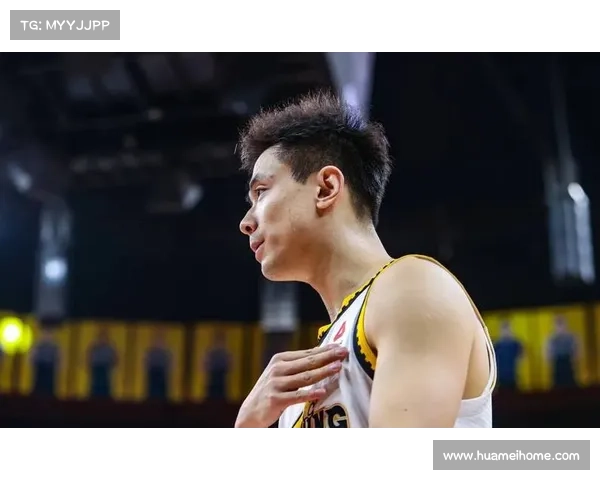 全运会周琦6分遭驱逐 辽宁轻松大胜四川 赵继伟22分胡金秋砍下20+14